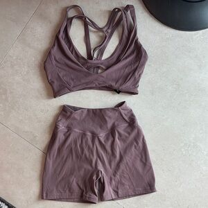 Alphalete 5” Shorts and Mesh Keyhole Strappy Back Bra Set